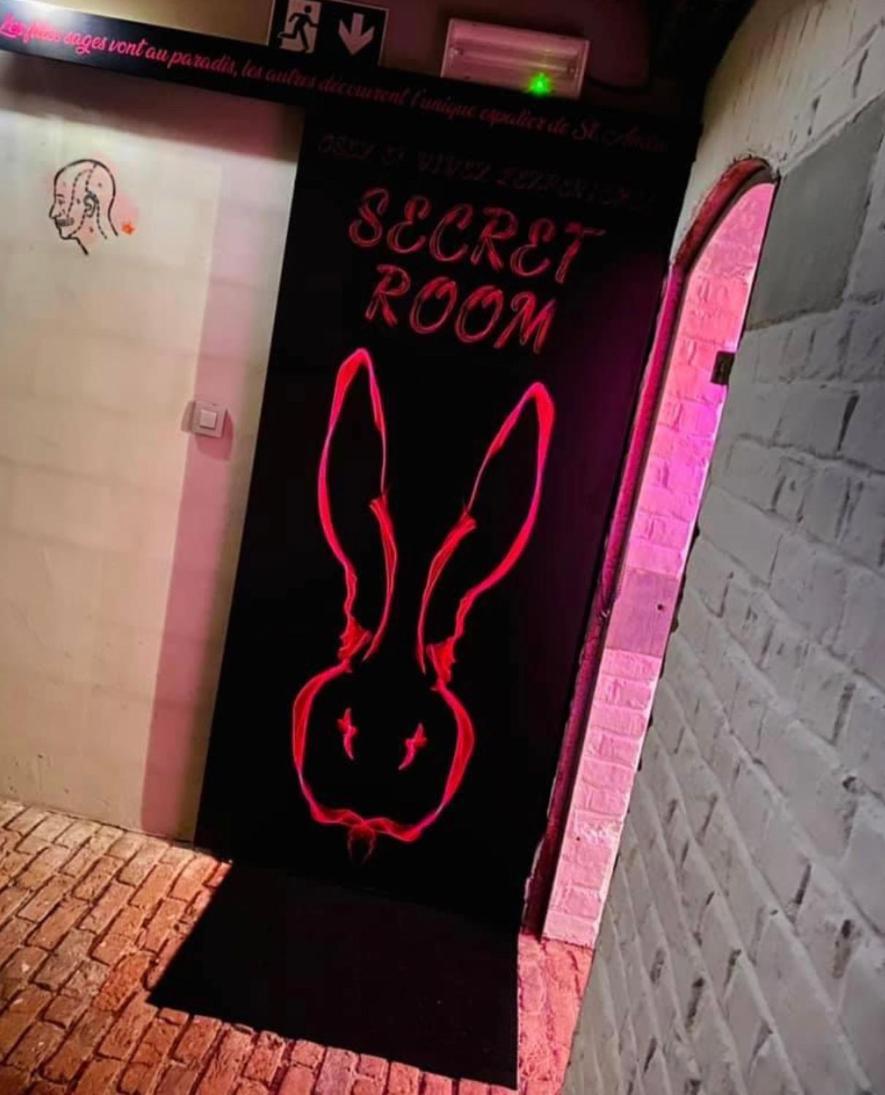 Secret Room Votre Love Room Coquine Et Insolite En Espace Privatif A 图尔奈 外观 照片